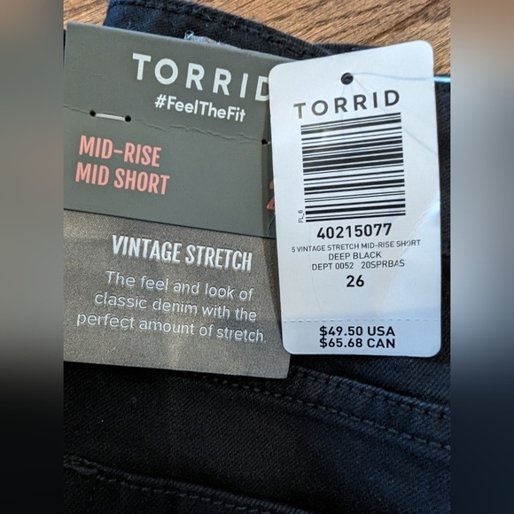 Torrid denim Short, black mid rise plus size 26 - Picture 5 of 12